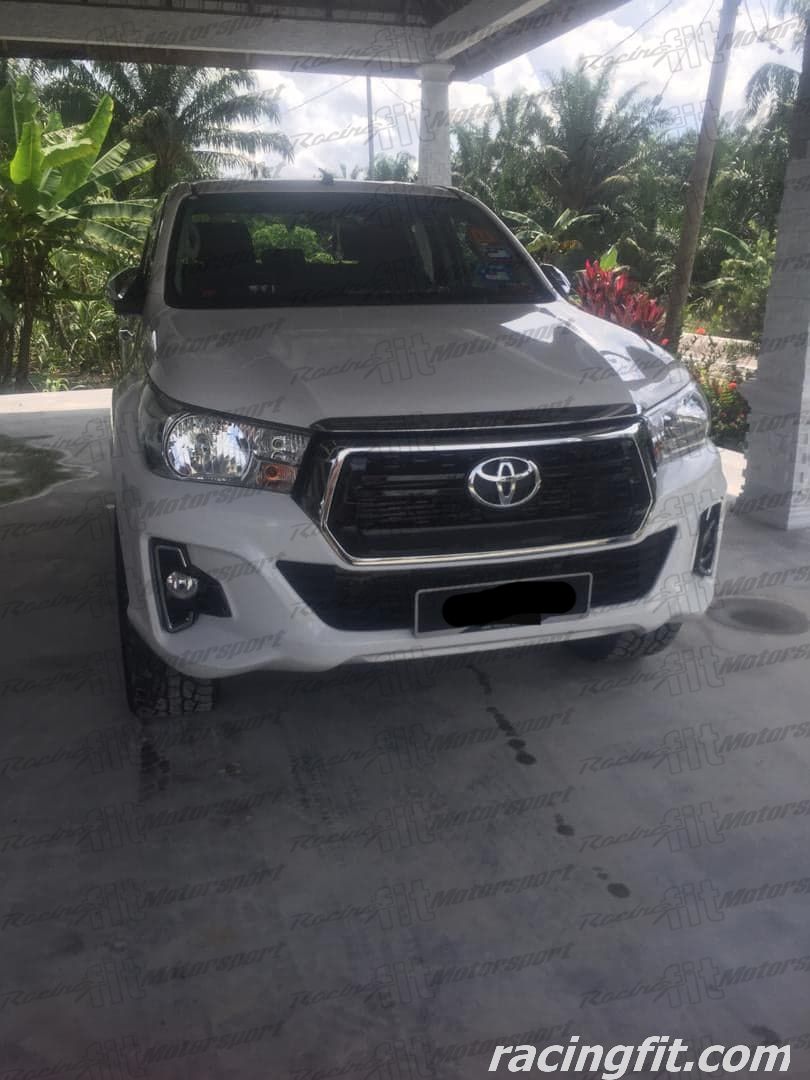 Hilux  Revo to Rocco Bumper bodykit